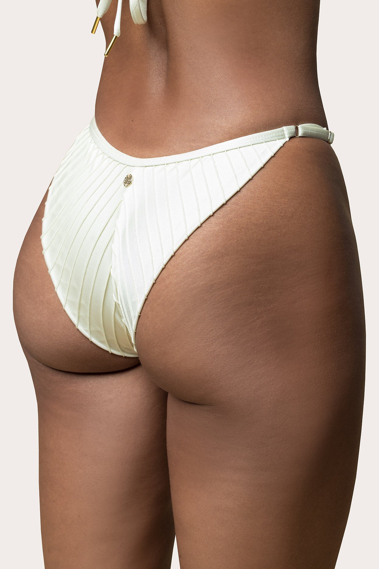 Amari Cheeky Bottom Pina Colada