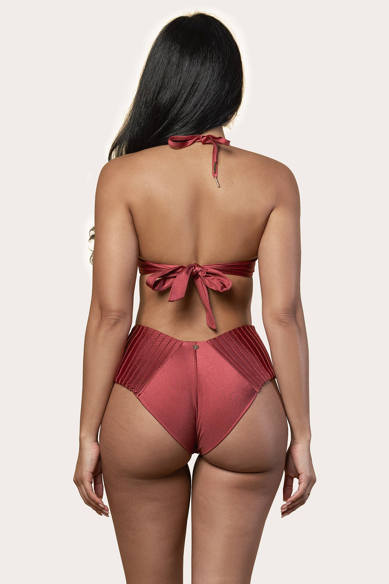 Komodo Cheeky Bottom Sangria