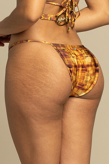 Rhea Golden Wave Full Bottom