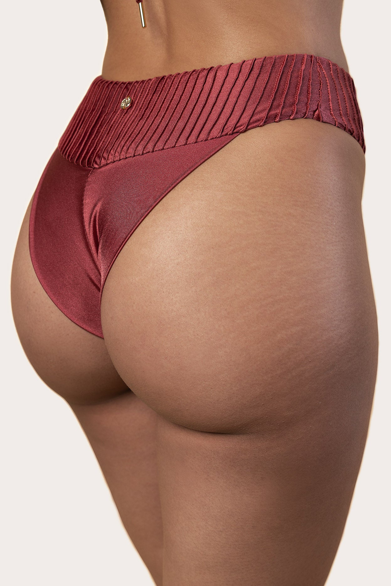 Clio Cheeky Bottom Sangria