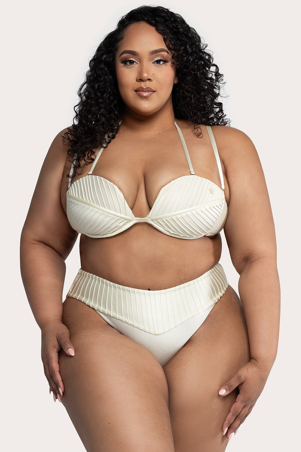 Clio Full Bottom Pina Colada